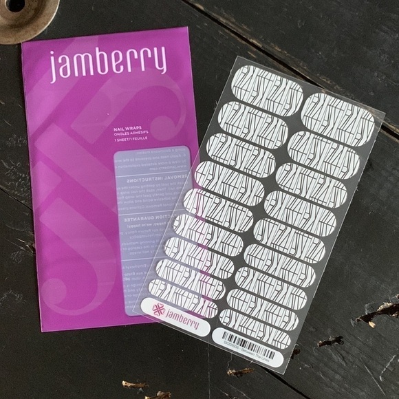 JAMBERRY Nail Wraps - Between The Lines - Picture 5 of 13